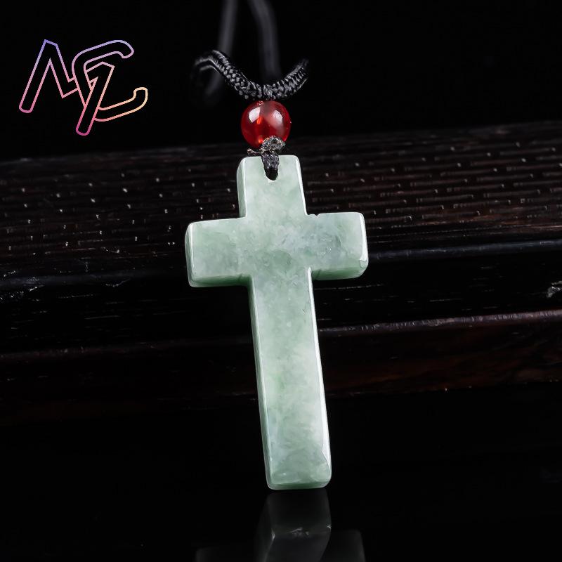 ミャンマー翡翠クロスペンダントネックレスビルマ翡翠石彫刻お守 - Necklaces のレビューと価格