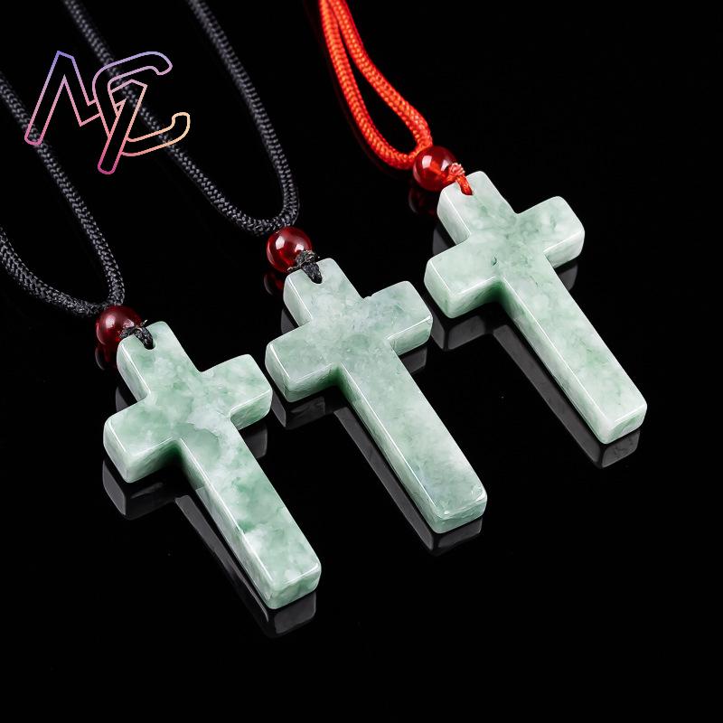 ミャンマー翡翠クロスペンダントネックレスビルマ翡翠石彫刻お守 - Necklaces のレビューと価格