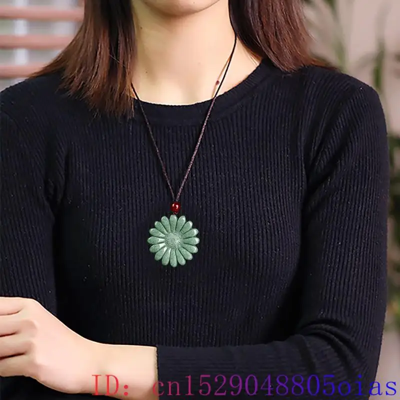 男性用の緑の翡翠のひまわりのペンダントネックレス,彫刻された - Necklaces のレビューと価格