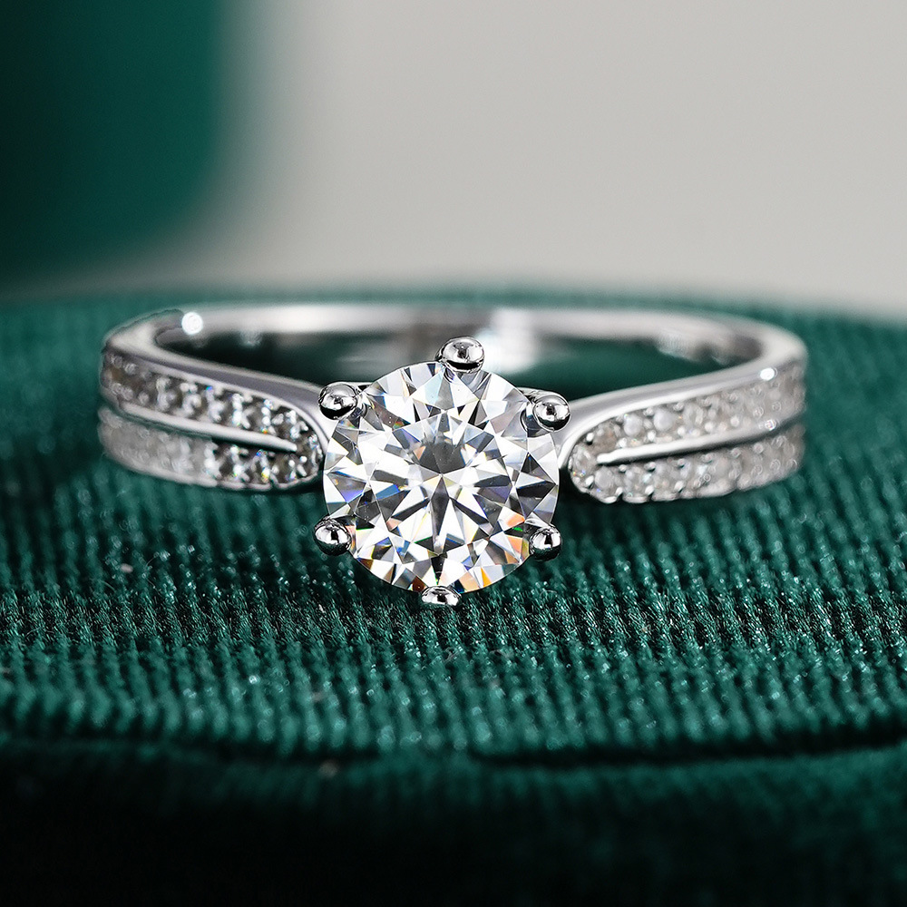 0.5/1/2/3カラット クラシック6爪モアッサナイト婚約 - Moissanite Engagement Ring 1 Carat のレビューと価格