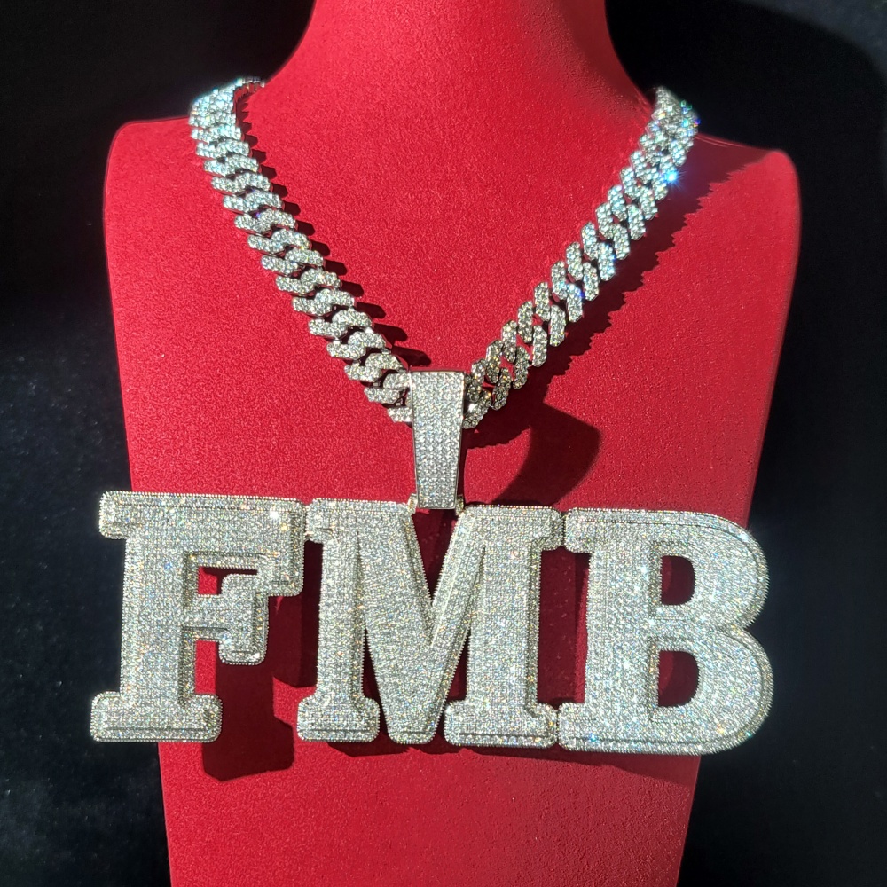 カスタムパヴェキュービックジルコニア文字＆数字ペンダント、ア - Cuban Link Chain 12Mm のレビューと価格